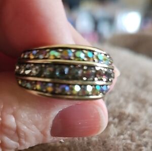 Elegant Multicolor Women's Ring